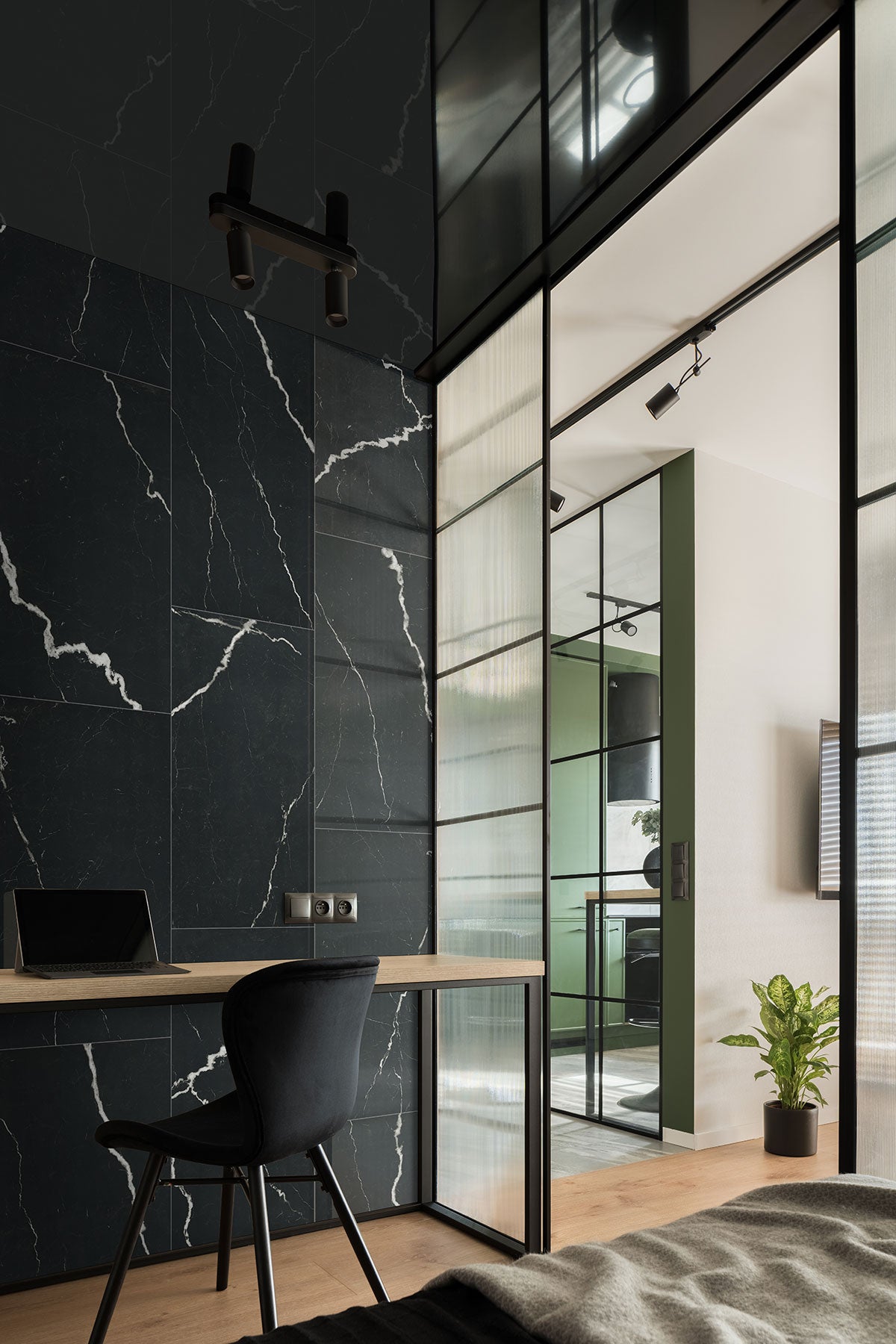 Exotika Soho Noir 24x48 Polished Porcelain Tile