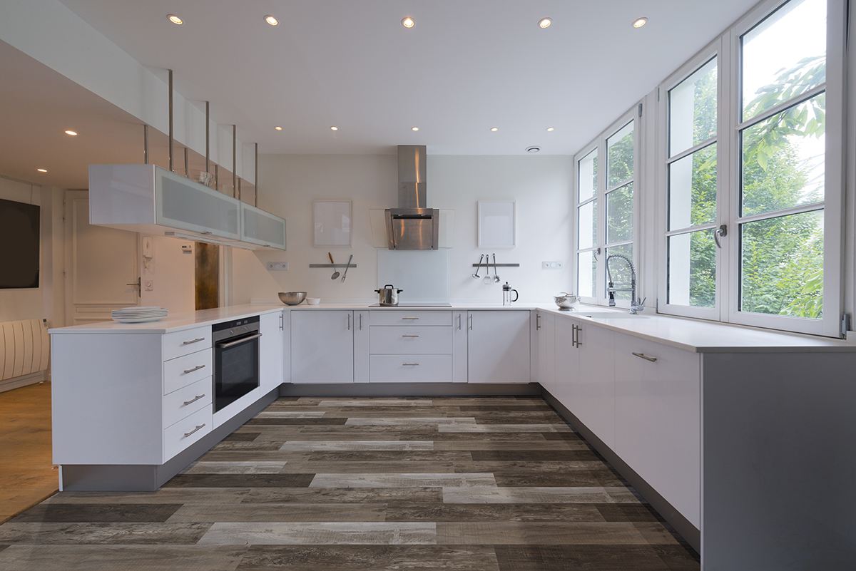 Cyrus Weathered Brina 7x48 Luxury Vinyl Tile