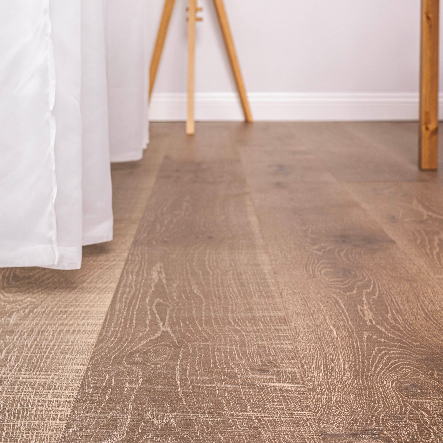 Mccarran Hinton 9.45 X 86.6 Brushed Hardwood Plank