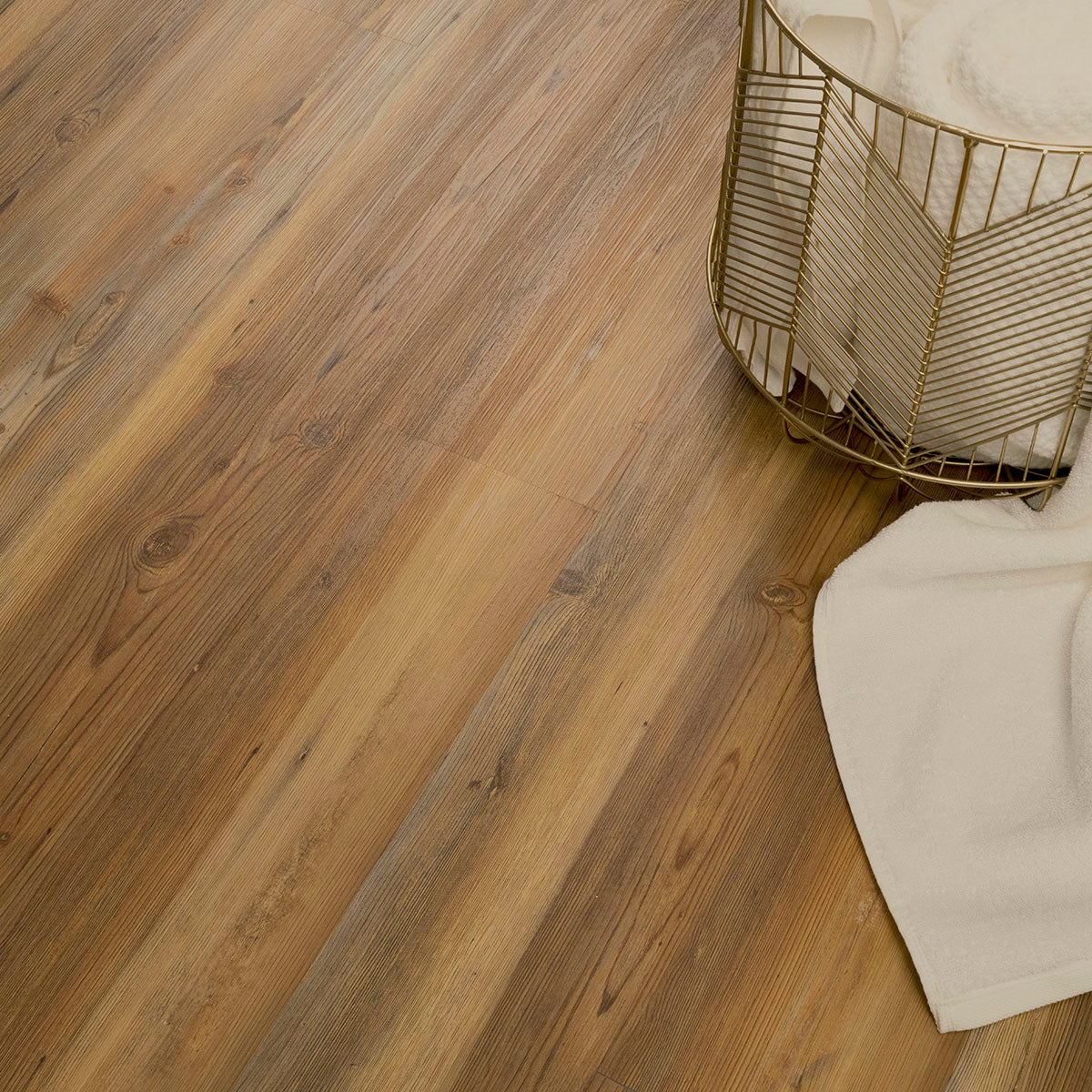 Cyrus 2.0 Barnstorm 7x48 Luxury Vinyl Tile